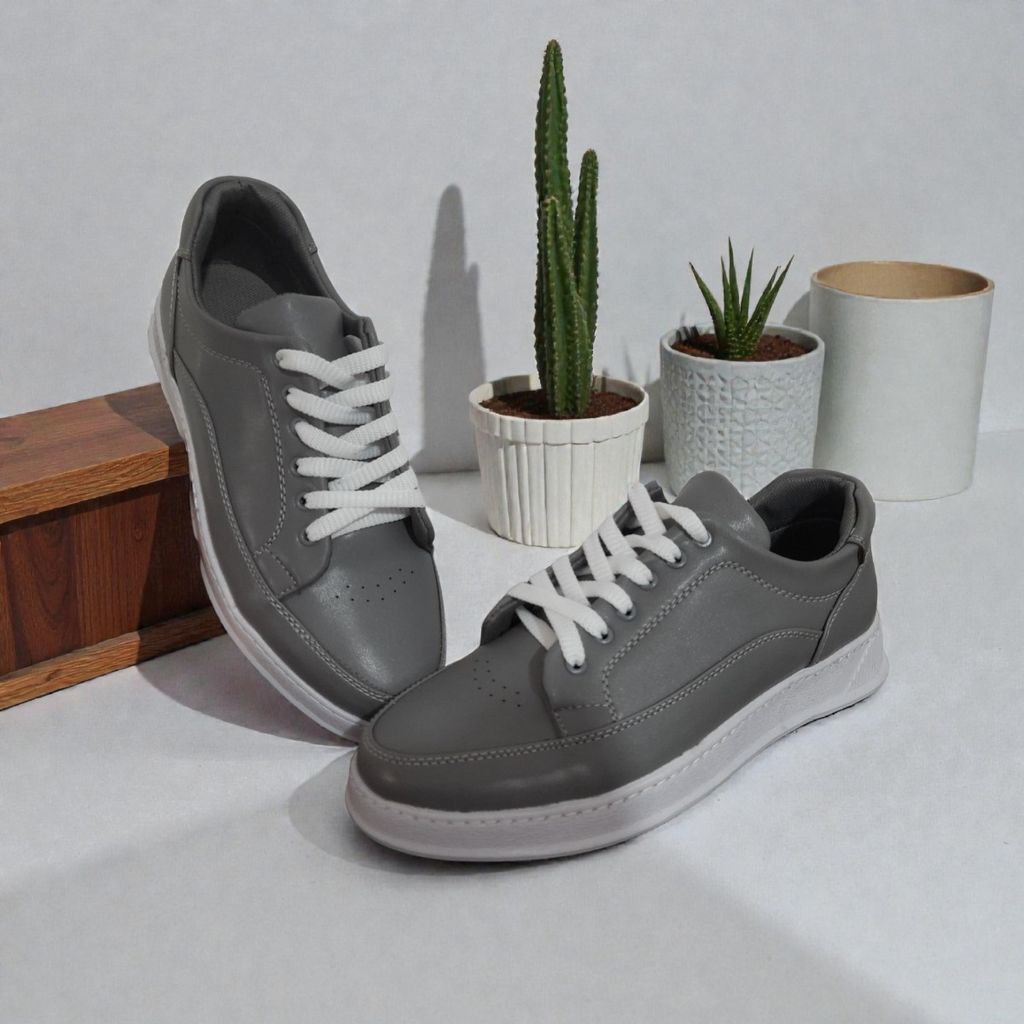 فروش اینترنتی کفش اسپرت مردانه مناسب استفاده روزانه رنگ طوسی سایز 40 تا 44