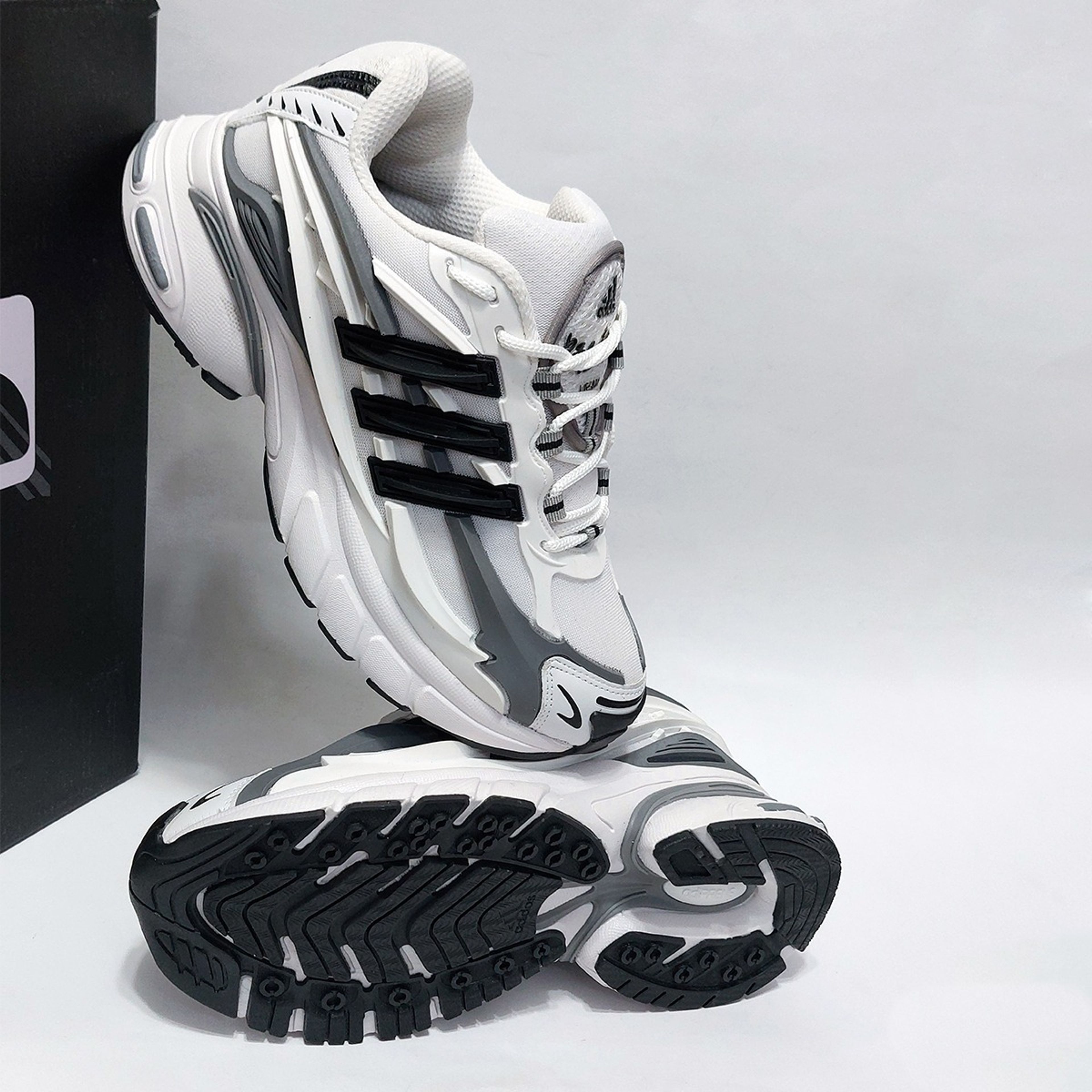 قیمت کتانی آدیداس ‌آدی استار پختی سفید طوسی Adidas Adistar