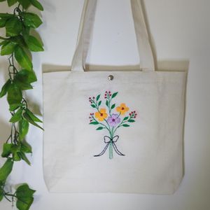 توتبگ گلدوزی شده با دست