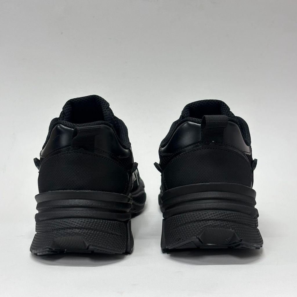 خرید انلاین کتونی اسپرت نایک  v2k نسکافه ای