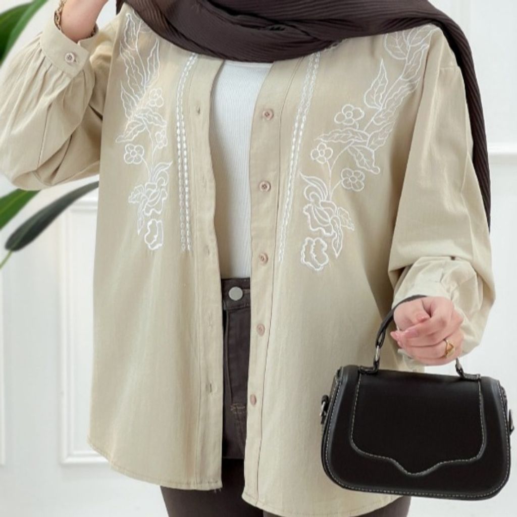 خرید اینترنتی مانتو گلبرگ پارسی