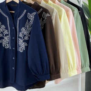 مانتو گلبرگ پارسی