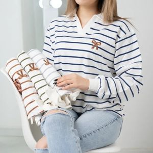 بلوز دورس یقه دار گلدوزی پاپیون زنانه