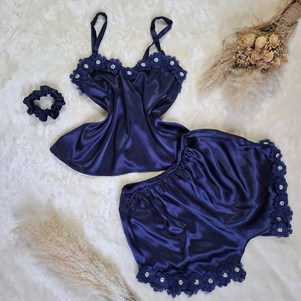 لباس خواب ساتن ابریشم زنانه مدل مهرو