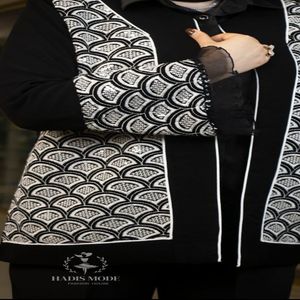 خرید اینترنتی قیمت کت کرپ سوزندوزی مخمل مدل ماهی