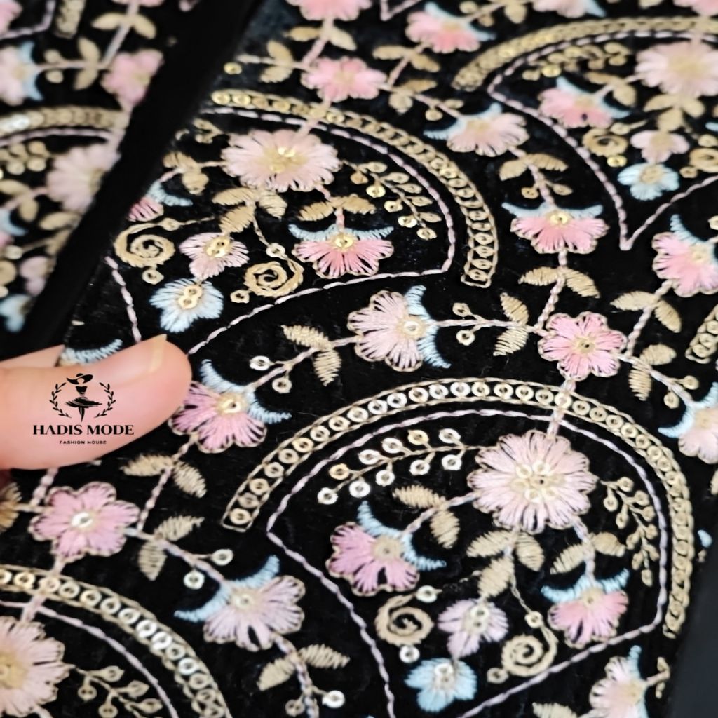 خرید اینترنتی قیمت کت کرپ سوزن دوزی مخمل مدل پرنیا