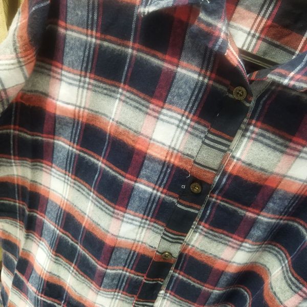 شومیز چهارخونه یقه دار