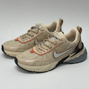 مشخصات کتونی اسپرت نایک  v2k نسکافه ای