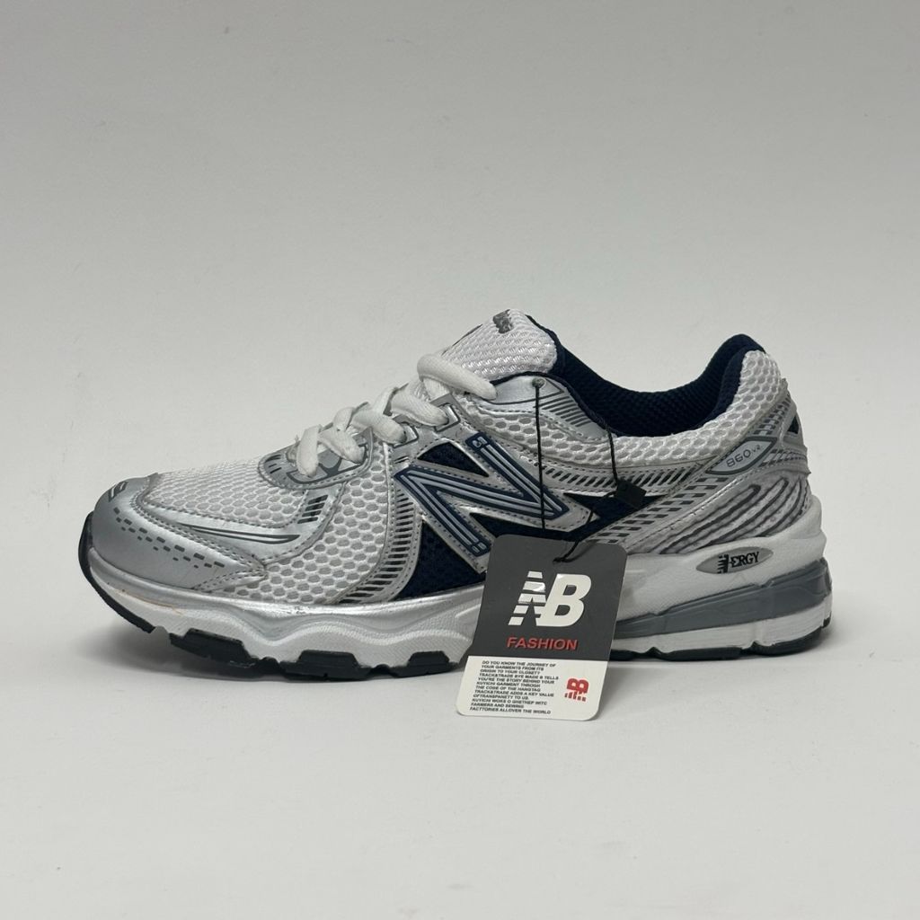 فروش اینترنتی کتونی اسپرت نیوبالانس 860 سفید سرمه ای