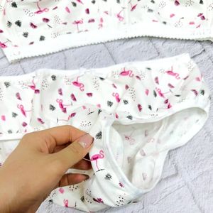 مشخصات ست شورت و سوتین (مدل نیمتنه) نخپنبه اعلا