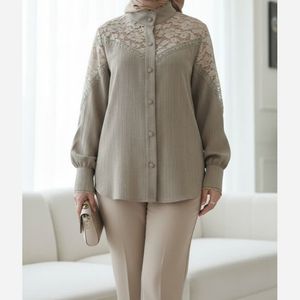 خرید اینترنتی قیمت شومیز مجلسی مدل آوینا خاکی