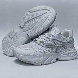 خرید اینترنتی کتانی بالنسیاگا طرح جدید balenciaga