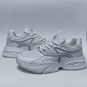 قیمت کتانی بالنسیاگا طرح جدید balenciaga