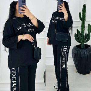 فروش اینترنتی ست تیشرت و شلوار زنانه خانگی طرح دیور