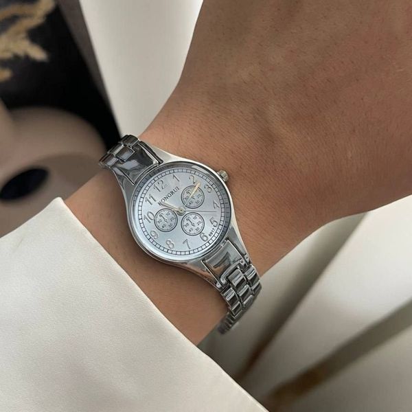 ساعت مچی زنانه هانگری