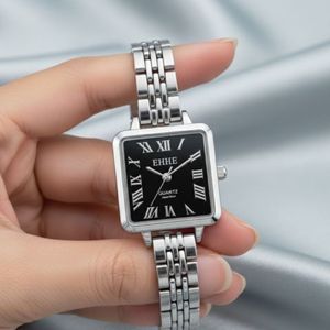 مشخصات ساعت زنانه طرحی خاص برند EHHE