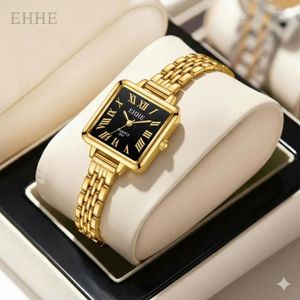 خرید اینترنتی ساعت زنانه طرحی خاص برند EHHE