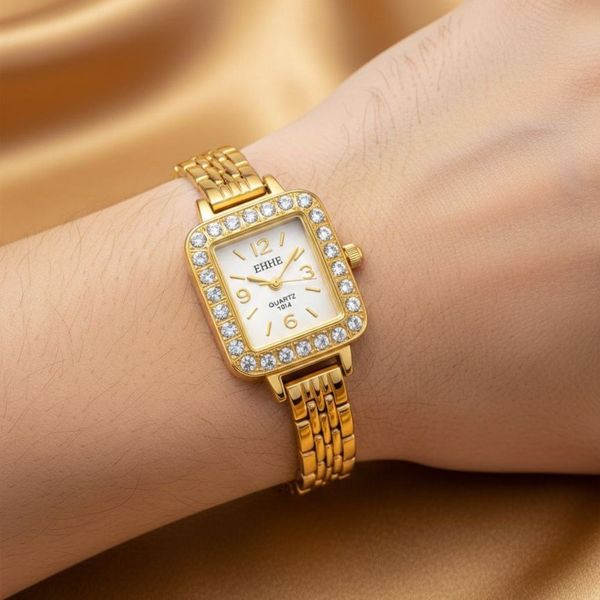 ساعت زنانه برند EHHE نگیندار