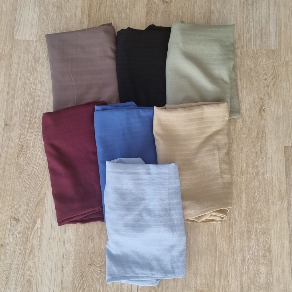 خرید انلاین شومیز زنانه کوبایی شاهکاری از استایل راحتی و تنوع رنگ