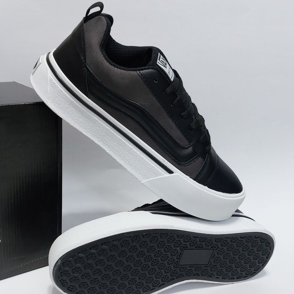 فروش اینترنتی کتانی ونس کنو اسکول مشکی knu skool vans