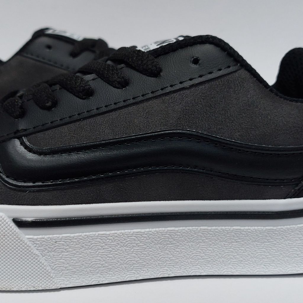 خرید انلاین کتانی ونس کنو اسکول مشکی knu skool vans