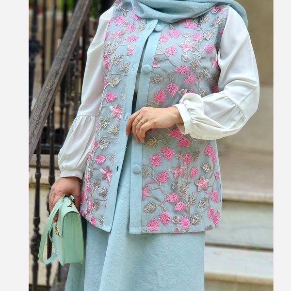 وست(جلیقه) جین و تور سوزندوزی زیبای زنانه