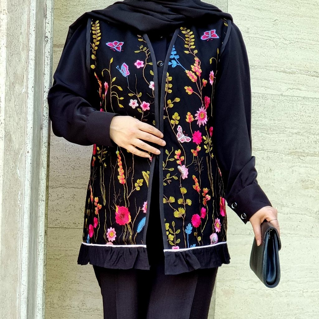 خرید اینترنتی قیمت وست (جلیقه) بابوس و تور سوزندوزی با ارسال رایگان