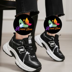 خرید اینترنتی اسپرت زنانه و دخترانه مدل نایک لژدار