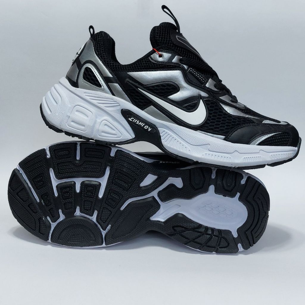 مشخصات کتانی نایک وی فایو کی جدید nike v5k مشکی