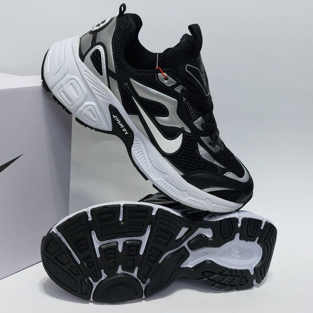 قیمت کتانی نایک وی فایو کی جدید nike v5k مشکی