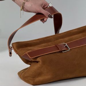 مشخصات کیف جیر کمربندی کد 280481