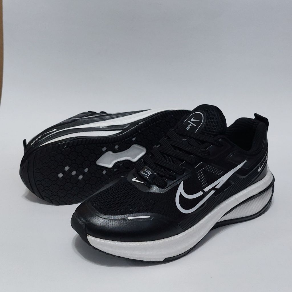 قیمت کتانی نایک زوم رونیکس مشکی Nike zoom ronix