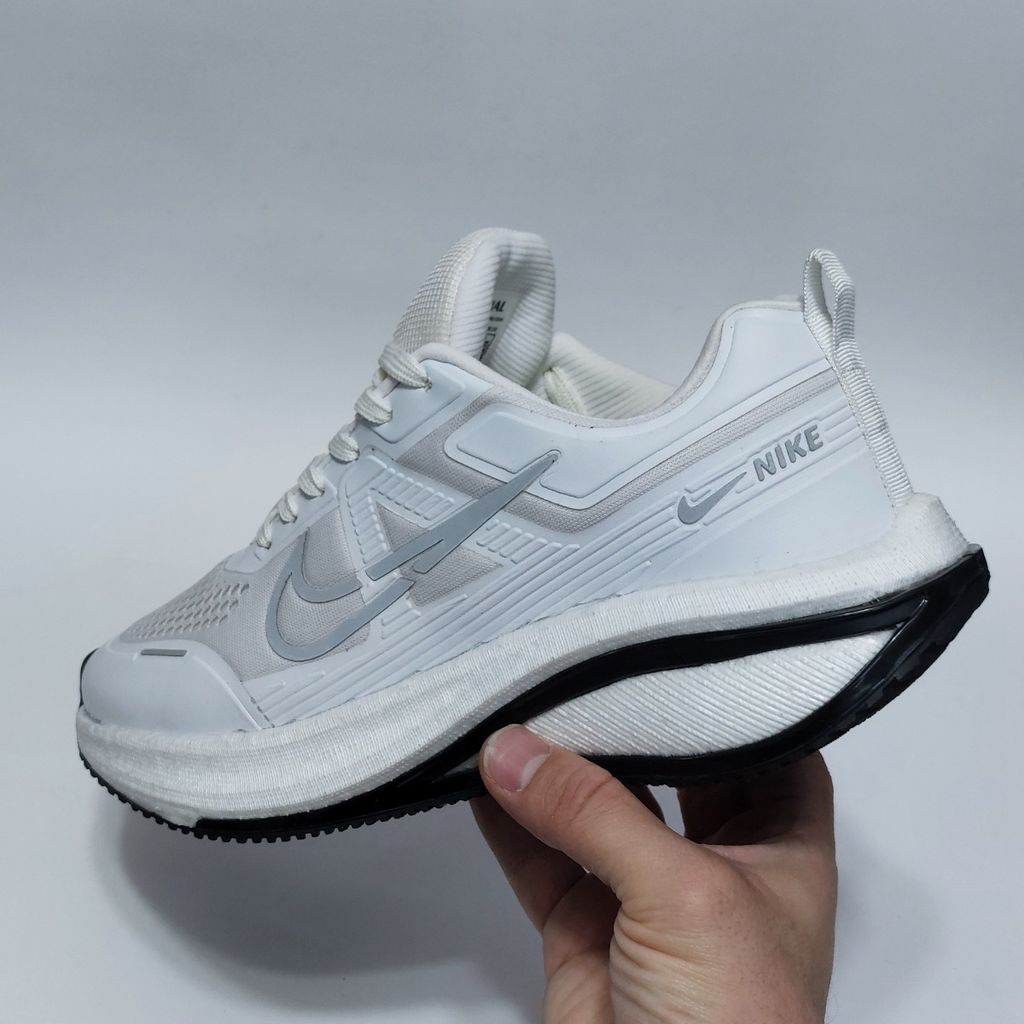 خرید انلاین کتانی نایک زوم رونیکس سفید Nike zoom ronix