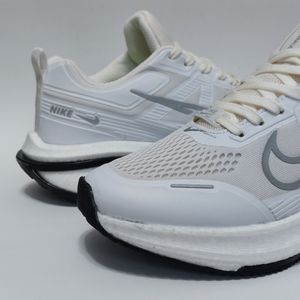 قیمت کتانی نایک زوم رونیکس سفید Nike zoom ronix