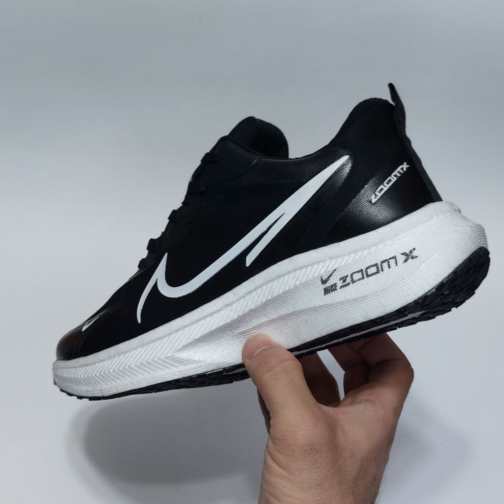 مشخصات کتانی نایک زوم ایکس 0019 Nike Zoomx مشکی