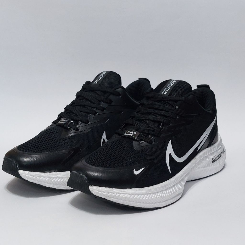 مشخصات کتانی نایک زوم ایکس 0019 Nike Zoomx مشکی