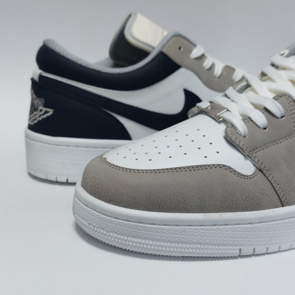 مشخصات کتانی جردن وان بزرگپا Nike Jordan کیفیت بالا