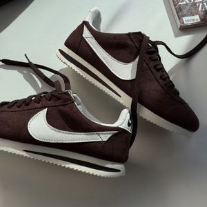 خرید انلاین کتونی NIKE CORTEZ کد 141132