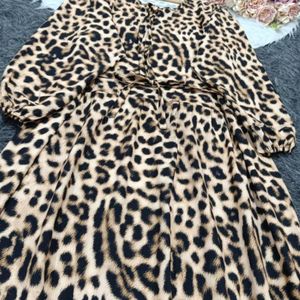 مشخصات پیراهن ساحلی زنانه