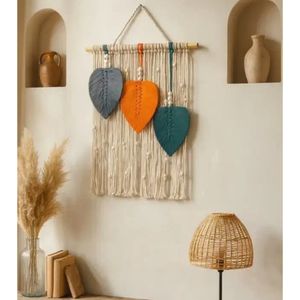 دیوارکوب برگ مکرومه با ریسه و مهره آرت بیوتی