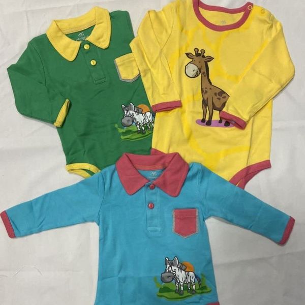 زیردکمه ای  آستین دار نوزادی  a