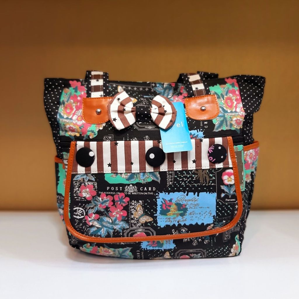 مشخصات کیف اسپرت کتان مدل Flora