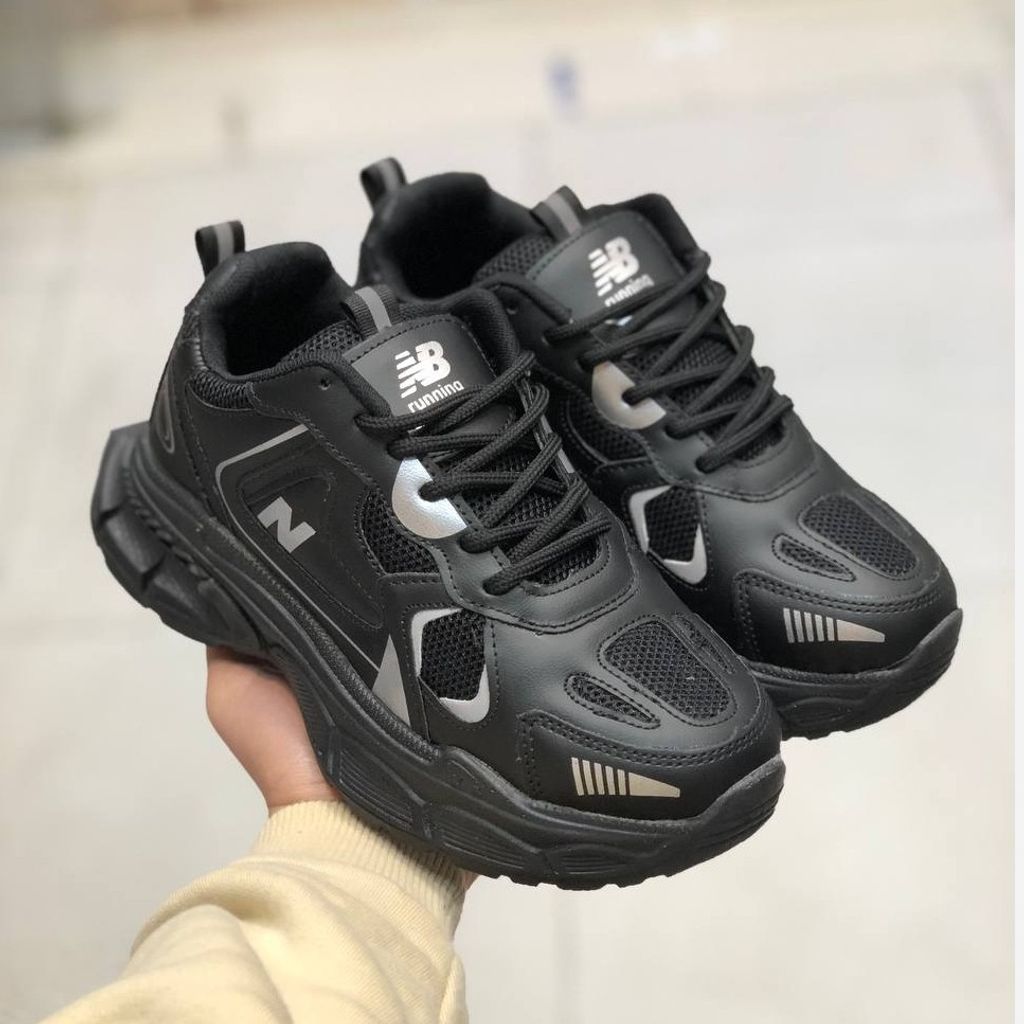 فروش اینترنتی کفش نیوبالانس لژدار 990 رنگ مشکی 