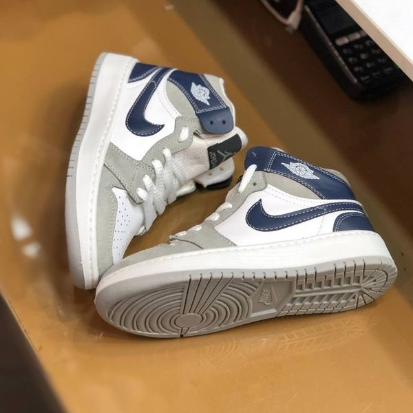 کفش نایک جردن ساقدار زنانه رنگ طوسی ابی