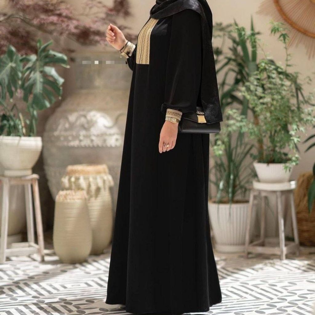 خرید انلاین مانتو عبایی طلاکوب