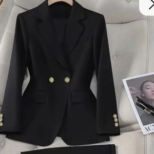 کت و شلوار مازراتی نگار