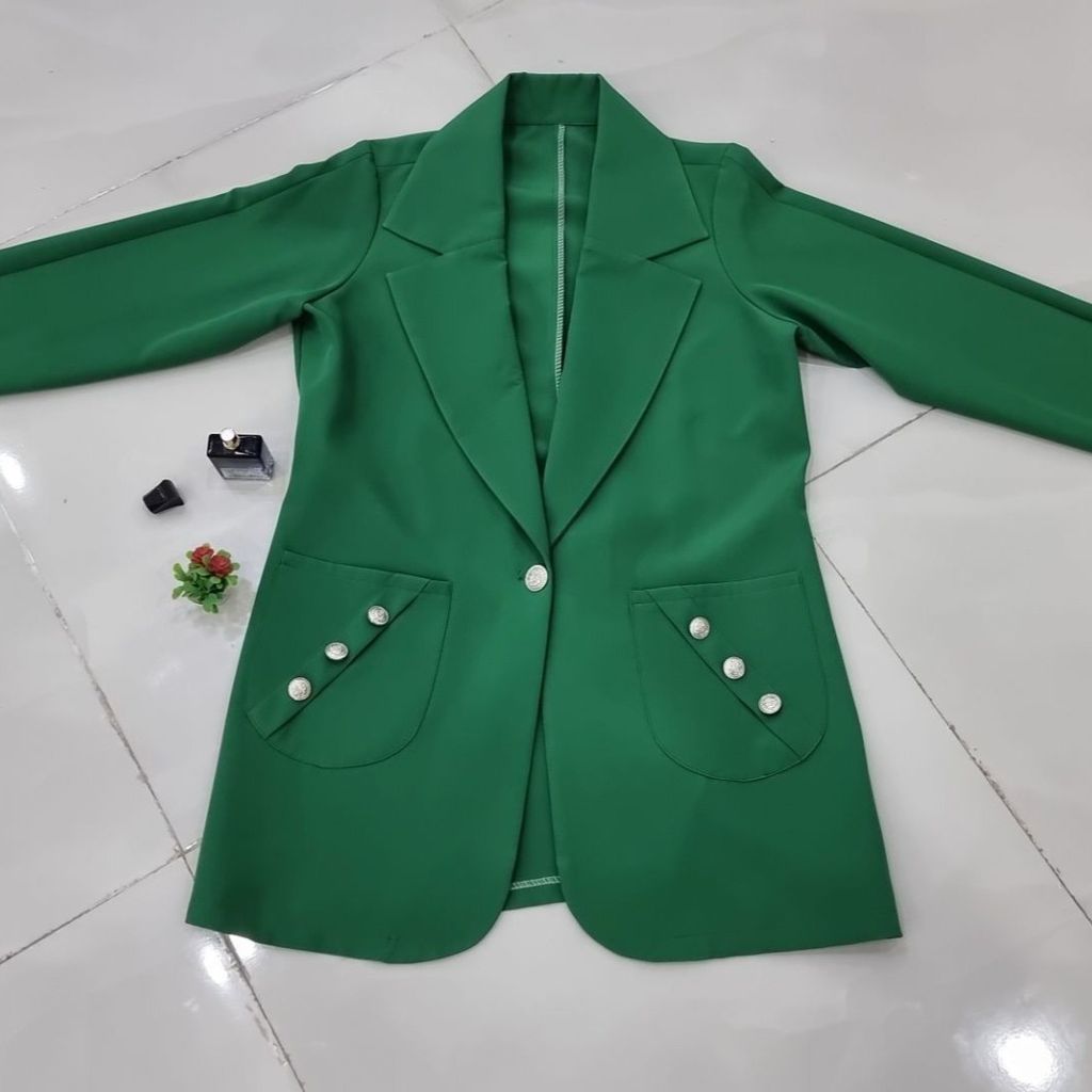 مشخصات کت تک مازراتی