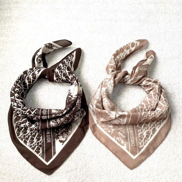 مینی اسکارف بهاره دیور