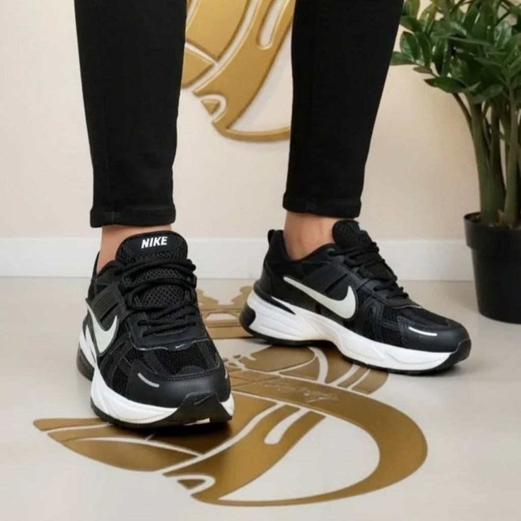 قیمت ارزان کتونی طبی لژدار شیک پاخور عالی