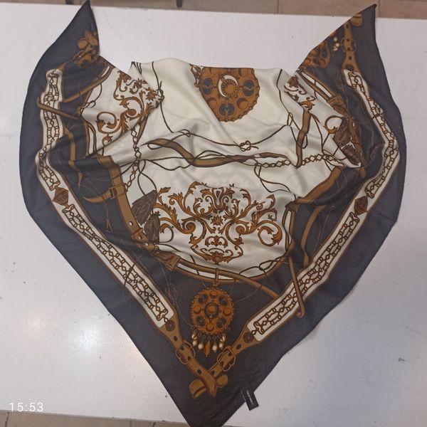 روسری ابریشم توییل